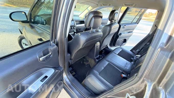 2016 Jeep Compass Latitude - miniatura 18