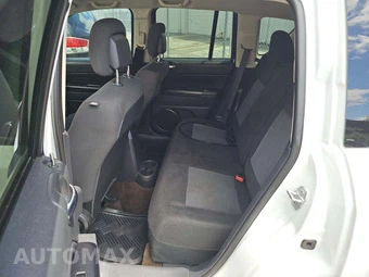 2016 Jeep Compass Sport - miniatura 13