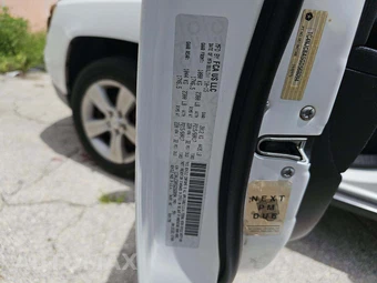 2016 Jeep Compass Sport - miniatura 5