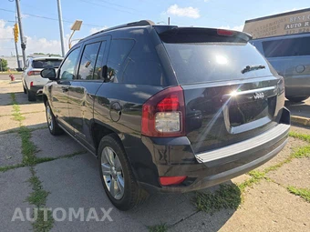 2016 Jeep Compass Sport – miniatura 2