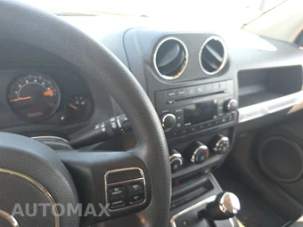 2016 Jeep Compass Sport – miniatura 11