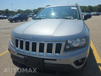 2016 Jeep Compass Sport – miniatura 2