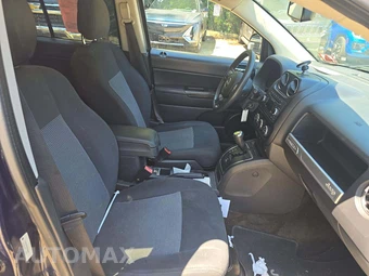 2016 Jeep Compass Sport – miniatura 15
