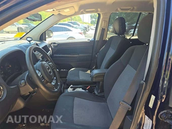 2016 Jeep Compass Sport – miniatura 3