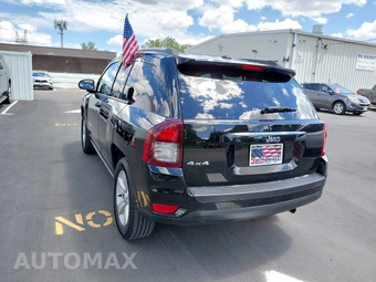 2016 Jeep Compass Sport - miniatura 3