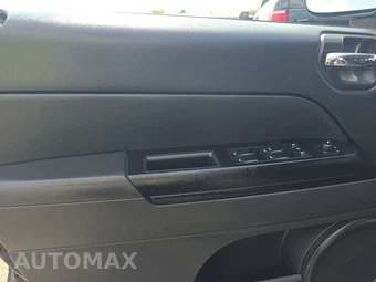 2016 Jeep Compass Sport SE - miniatura 9