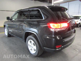 2016 Jeep Grand Cherokee Laredo – miniatura 4