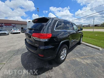 2016 Jeep Grand Cherokee Laredo - miniatura 3