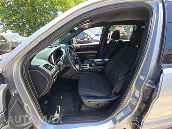 2016 Jeep Grand Cherokee Laredo 75th Anniversary Edition - miniatura 6