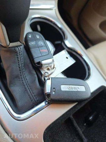 2016 Jeep Grand Cherokee Limited - miniatura 8