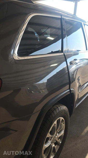 2016 Jeep Grand Cherokee Limited - miniatura 28