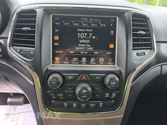 2016 Jeep Grand Cherokee Limited - miniatura 7