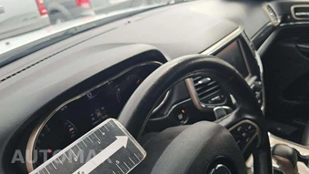 2016 Jeep Grand Cherokee Limited 75th Anniversary Edition - miniatura 24