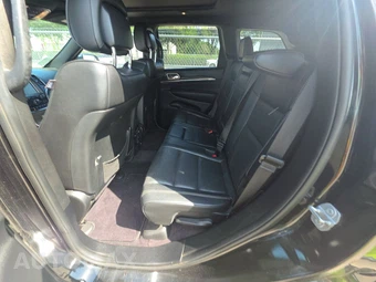 2016 Jeep Grand Cherokee Overland – miniatura 13