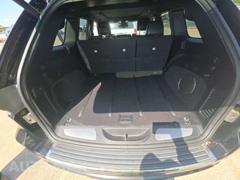 2016 Jeep Grand Cherokee Overland – miniatura 16