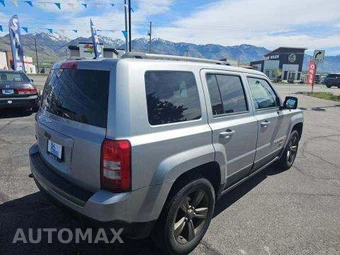 2016 Jeep Patriot 75th Anniversary Edition - miniatura 3