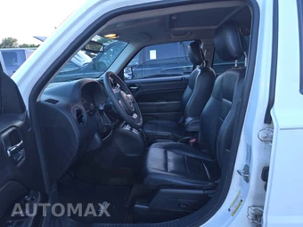 2016 Jeep Patriot High Altitude Edition – miniatura 7