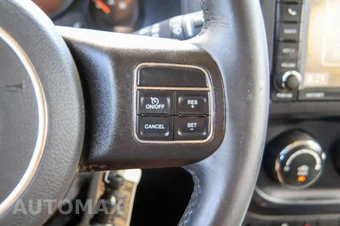 2016 Jeep Patriot High Altitude Edition - miniatura 31