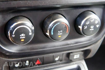 2016 Jeep Patriot High Altitude Edition - miniatura 36