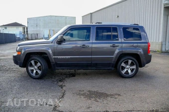 2016 Jeep Patriot High Altitude Edition - miniatura 4