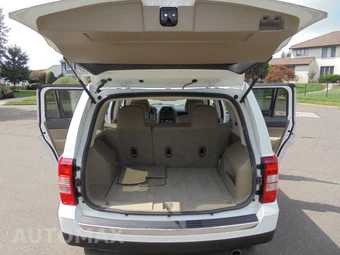 2016 Jeep Patriot High Altitude Edition - miniatura 34