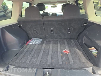 2016 Jeep Patriot Latitude - miniatura 16