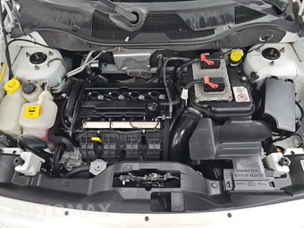 2016 Jeep Patriot Latitude – miniatura 15