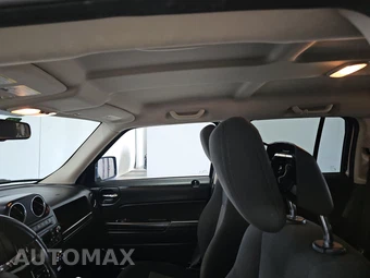 2016 Jeep Patriot Latitude – miniatura 17