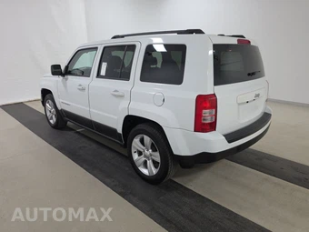 2016 Jeep Patriot Latitude – miniatura 6