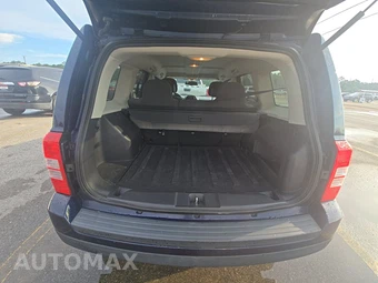 2016 Jeep Patriot Latitude – miniatura 16