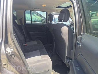 2016 Jeep Patriot Latitude – miniatura 13