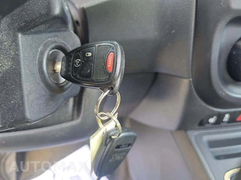 2016 Jeep Patriot Latitude – miniatura 5