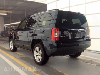 2016 Jeep Patriot Latitude - miniatura 6