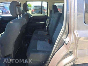 2016 Jeep Patriot Latitude – miniatura 14