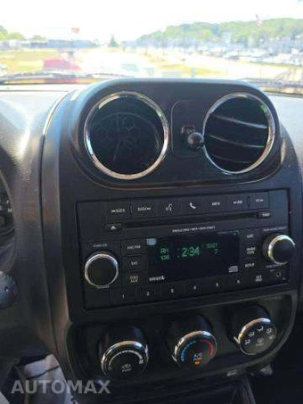 2016 Jeep Patriot Latitude – miniatura 25
