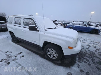 2016 Jeep Patriot Sport – miniatura 3