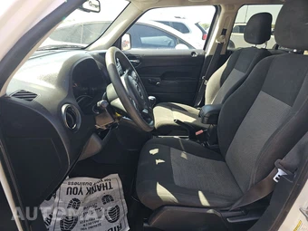 2016 Jeep Patriot Sport – miniatura 13