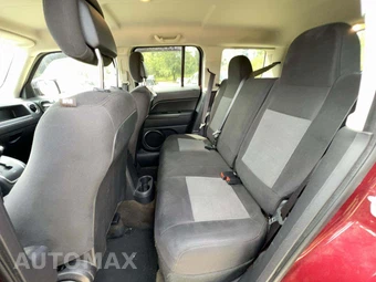 2016 Jeep Patriot Sport - miniatura 10