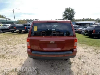 2016 Jeep Patriot Sport - miniatura 5