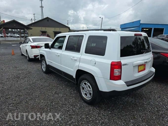 2016 Jeep Patriot Sport - miniatura 2