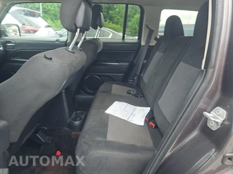 2016 Jeep Patriot Sport – miniatura 13