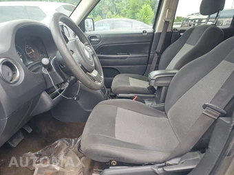 2016 Jeep Patriot Sport – miniatura 7