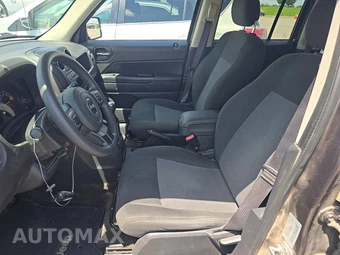 2016 Jeep Patriot Sport - miniatura 7