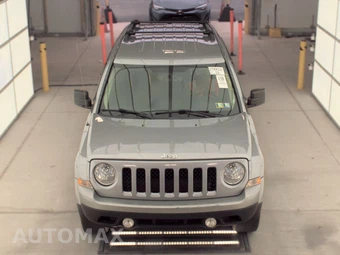2016 Jeep Patriot Sport – miniatura 2