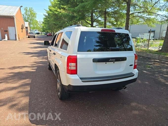 2016 Jeep Patriot Sport SE - miniatura 2
