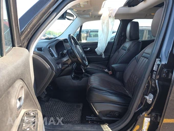 2016 Jeep Renegade Justice Edition – miniatura 7