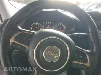2016 Jeep Renegade Latitude – miniatura 10
