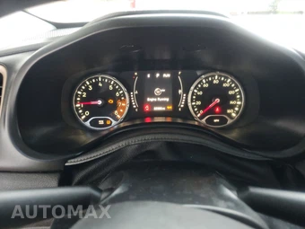 2016 Jeep Renegade Latitude – miniatura 12