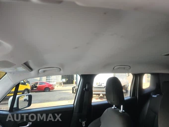2016 Jeep Renegade Latitude – miniatura 19