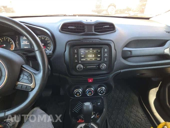2016 Jeep Renegade Latitude – miniatura 7
